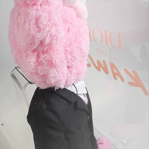 KAWS カウズ ×DIOR ディオール BFF Dior Plush SUIT フィギュア ピンク Size 【フリー】 【中古品-良い】 20755988