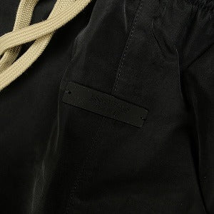 Fear of God フィアーオブゴッド ESSENTIALS Textured Nylon Fieid Pants BLACK カーゴパンツ 黒 Size 【S】 【新古品・未使用品】 20803103