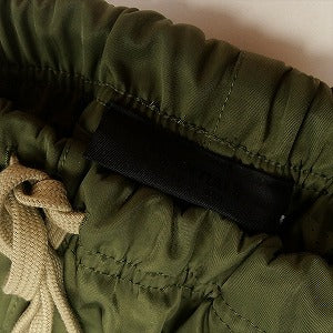 Fear of God フィアーオブゴッド ESSENTIALS Textured Nylon Fieid Pants MILITARY カーゴパンツ オリーブ Size 【M】 【新古品・未使用品】 20803108