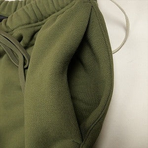 Fear of God フィアーオブゴッド ESSENTIALS Fleece Essential Sweatpant MILITARY スウェットパンツ オリーブ Size 【XS】 【新古品・未使用品】 20803347