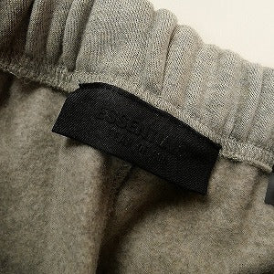 Fear of God フィアーオブゴッド ESSENTIALS Fleece Essential Sweatpant DARK HEATHER STATEロゴスウェットパンツ 灰 Size 【XS】 【新古品・未使用品】 20803382