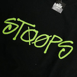 STUSSY ステューシー ×HUF STOOPSロゴTシャツ 黒 Size 【L】 【新古品・未使用品】 20804425