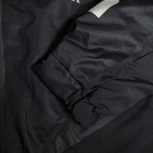 Palace Skateboards パレススケートボード ×OAKLEY 24AW SNOW JACKET BLACK スノージャケット 黒 Size 【XL】 【新古品・未使用品】 20809407