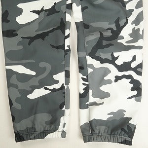 SUPREME シュプリーム 20AW WINDSTOPPER Sweatpant Snow Camo スウェットパンツ 白黒 Size 【M】 【中古品-良い】 20813339