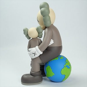 KAWS カウズ HOLIDAY THAILAND Brown フィギュア 茶 Size 【フリー】 【新古品・未使用品】 20819397