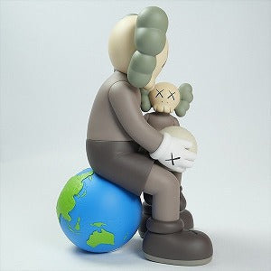 KAWS カウズ HOLIDAY THAILAND Brown フィギュア 茶 Size 【フリー】 【新古品・未使用品】 20819397