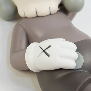 KAWS カウズ HOLIDAY JAPAN Vinyl Figures フィギュア 茶 Size 【フリー】 【新古品・未使用品】 20821413