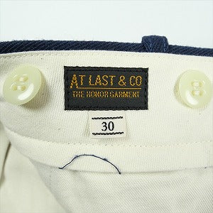 At Last ＆ Co アットラスト/BUTCHER PRODUCTS ブッチャープロダクツ TWO TUCK TROUSERS NAVY STRIPE トラウザーパンツ 紺 Size 【W30】 【中古品-非常に良い】 20830035