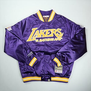 A BATHING APE ア ベイシング エイプ ×MITCHELL & NESS NBA 25AW LOS ANGELES LAKERS SATIN JACKET PURPLE ジャケット 紫 Size 【L】 【新古品・未使用品】 20830214